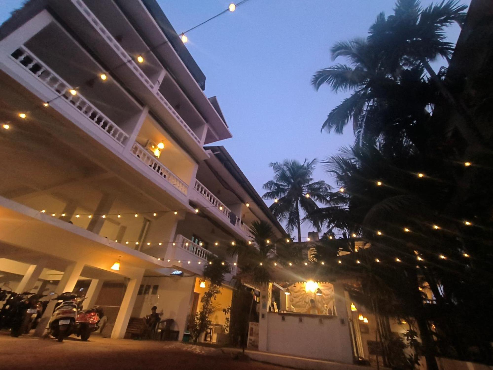 Shankar By The Sea, 2 Min From Mandrem Beach Exterior photo
